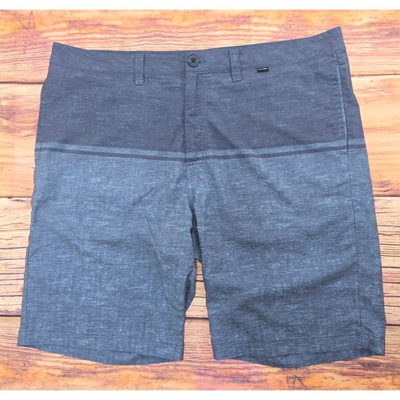Travis Mathew Mens Blue Shorts Size 38 Polyester Spandex Blend - Picture 1 of 7
